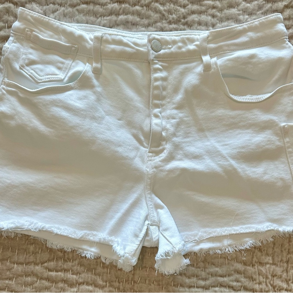 KanCan Women's White Denim Shorts